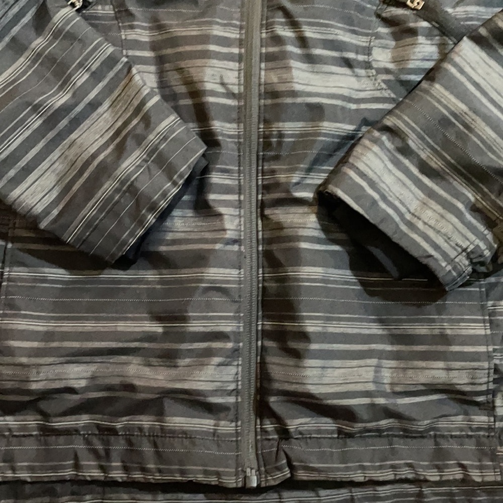 ASICS hooded jacket‎ - Picture 2 of 10